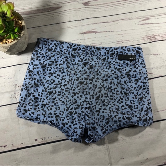 Hurley size 14 girl shorts blue cheetah print - Picture 4 of 7